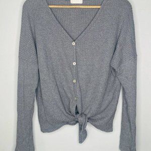 women’s size large gray tie front knit long sleeve shirt